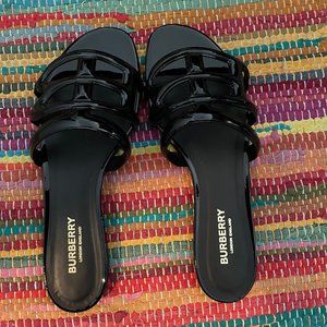 Black Burberry London sandals -- Size EUR 37 US 6.5